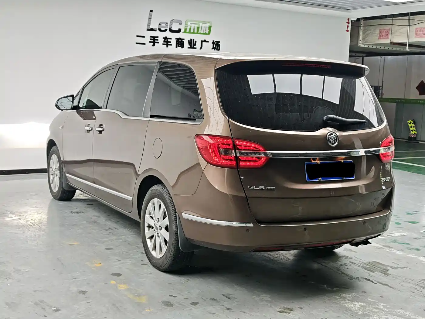 Buick GL8 2018 28T Luxury Model China VI фото 6