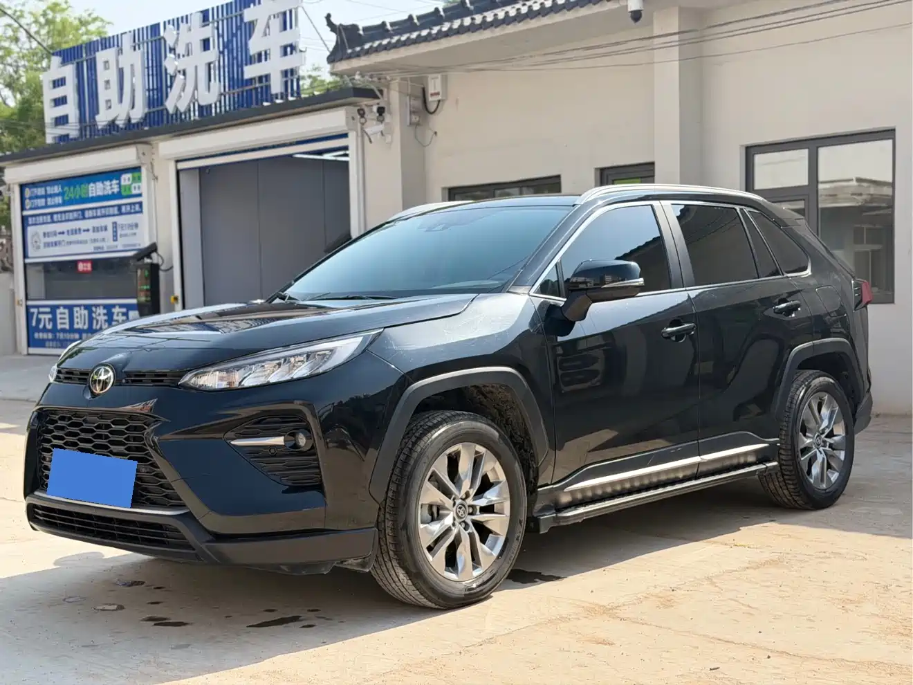 Toyota Wildlander 2024 2.0L CVT FWD Leading Edition