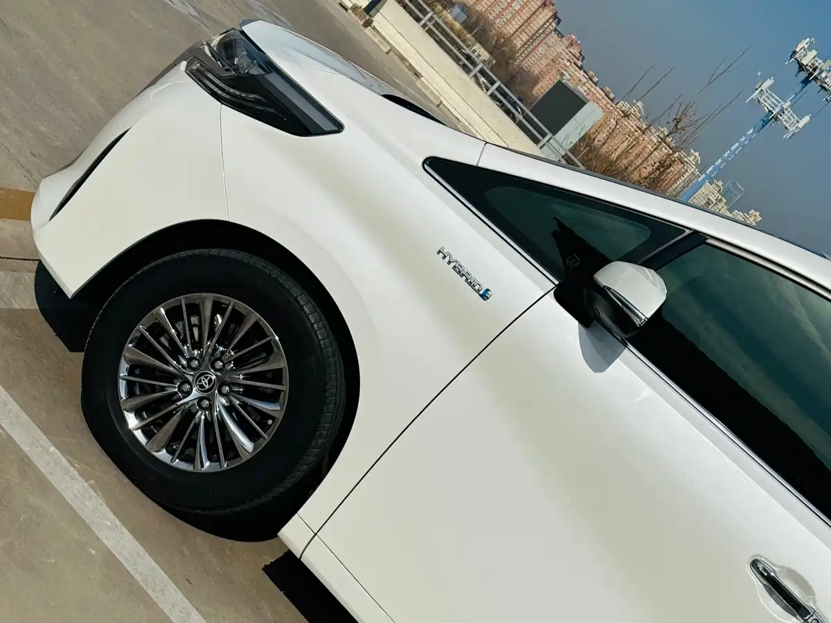 Toyota Alphard 2021 Hybrid 2.5L Premium фото 8