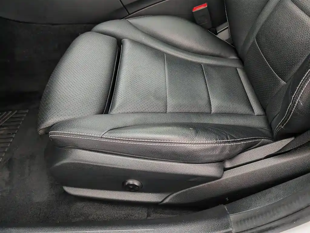 Mercedes-Benz C-Class 2017 C 200 L Sport фото 20