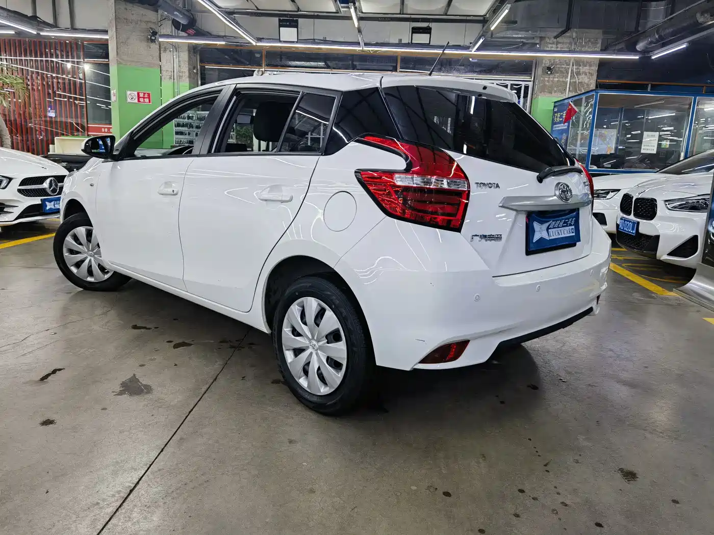 Toyota YARiS L Zhi Xuan 2021 1.5L CVT Leading Edition фото 6