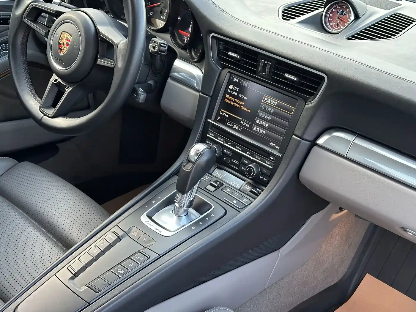 Porsche 911 2013 Carrera 4 3.4L фото 15