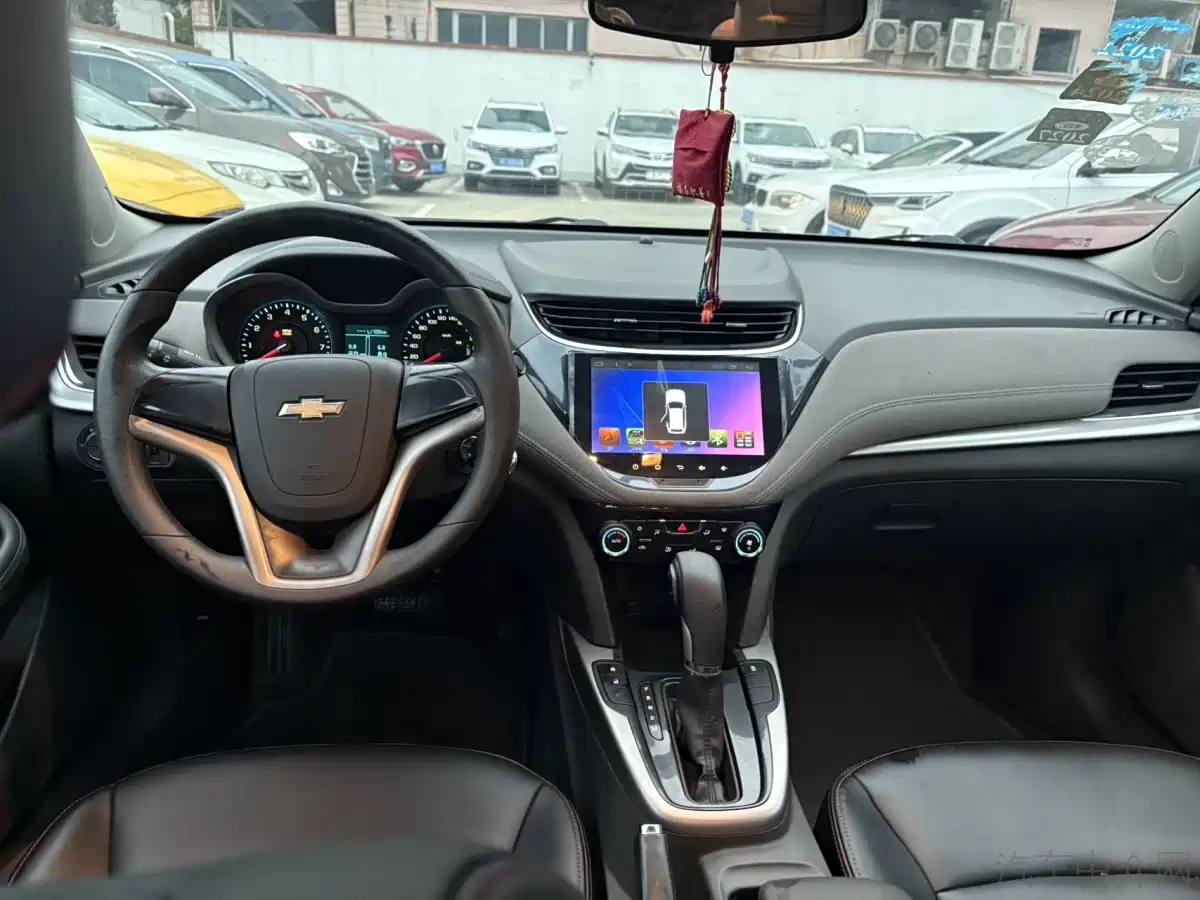 Chevrolet Malibu 2016 1.6T Automatic Comfort фото 6