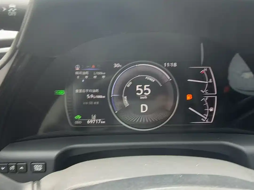 Lexus ES 2021 300h Luxury Edition фото 10