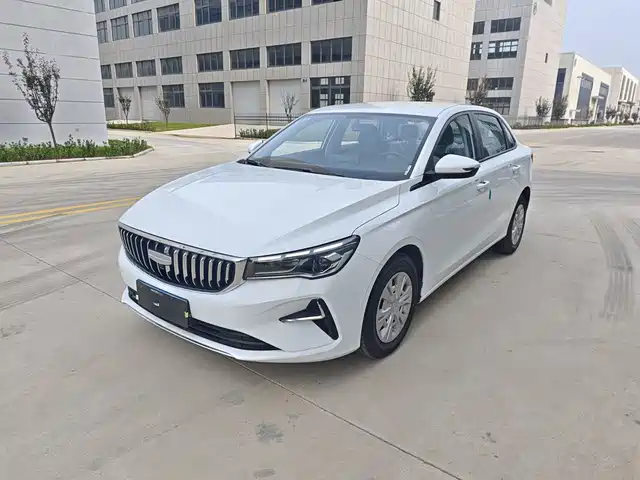 Geely Emgrand 1.5L, механическая коробка, Сияние звёзд