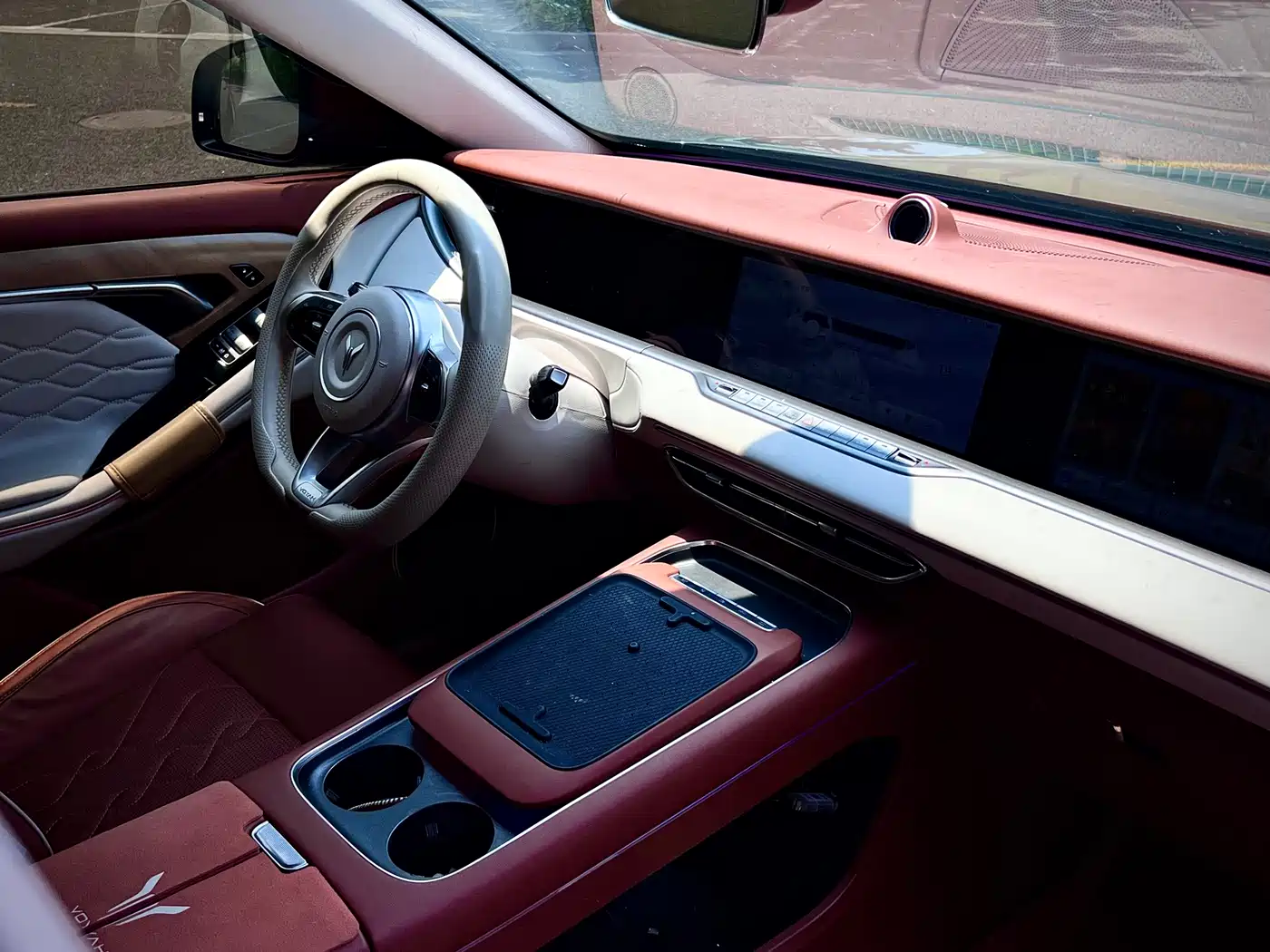 Voyah Auto VOYAH FREE 2024 Ultra Long Range Intelligent Driving Edition фото 12