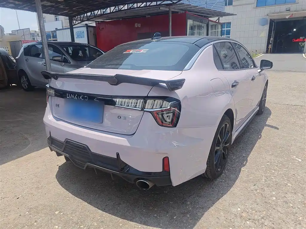 Lynk & Co 03 2021 2.0TD Auto Jin Plus фото 7