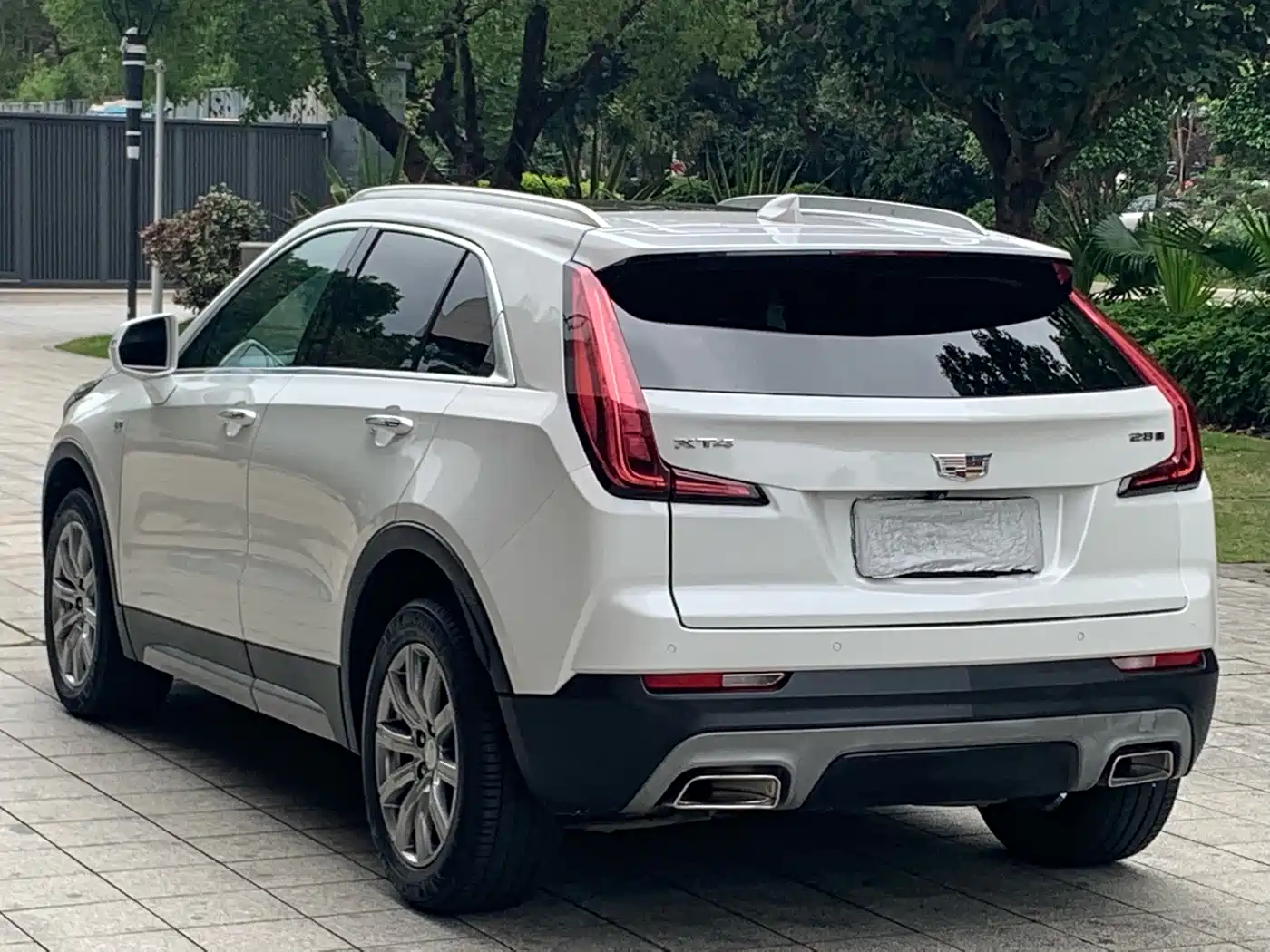 Cadillac XT4 2020 28T FWD Leading Trim фото 7