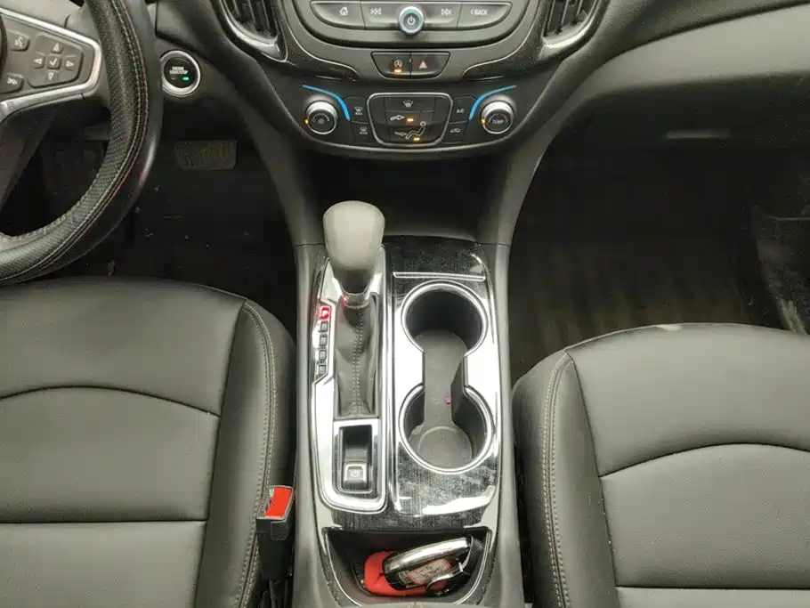 Chevrolet Equinox 2023 2022 535T Galloping Edition