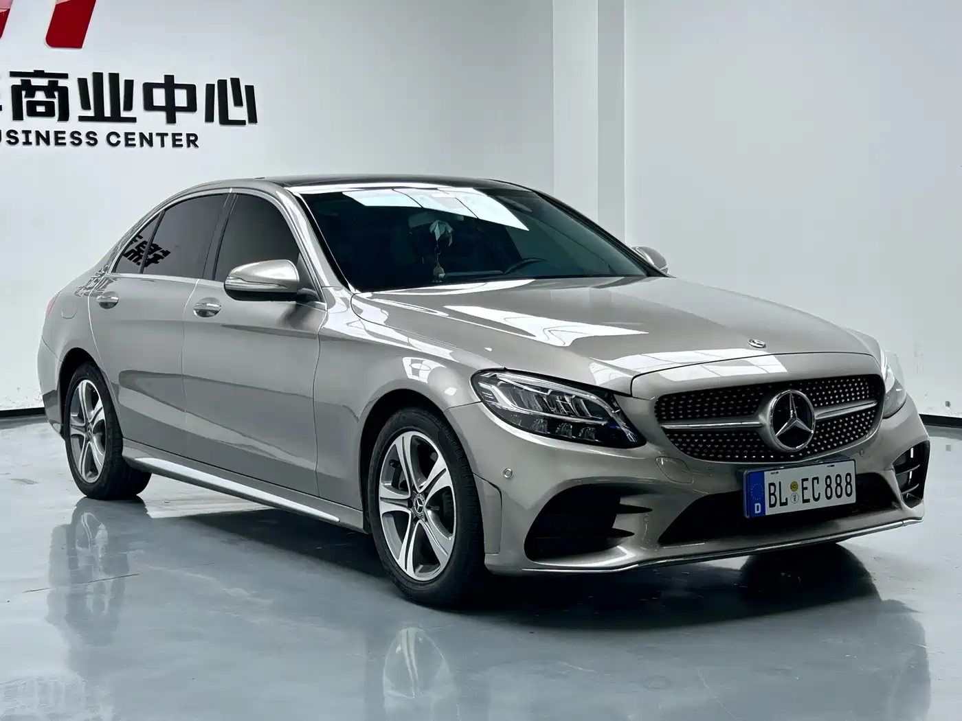 Mercedes-Benz C-Class 2019 Facelift C 260 L Sport фото 3