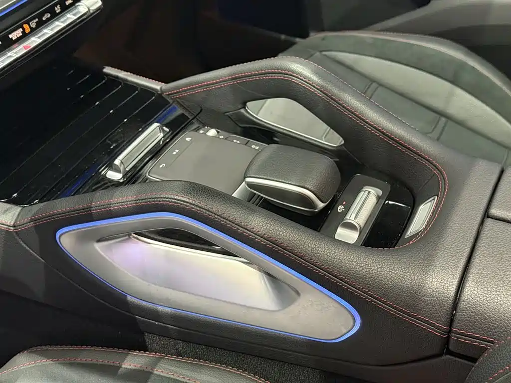 MERCEDES-BENZ GLE AMG