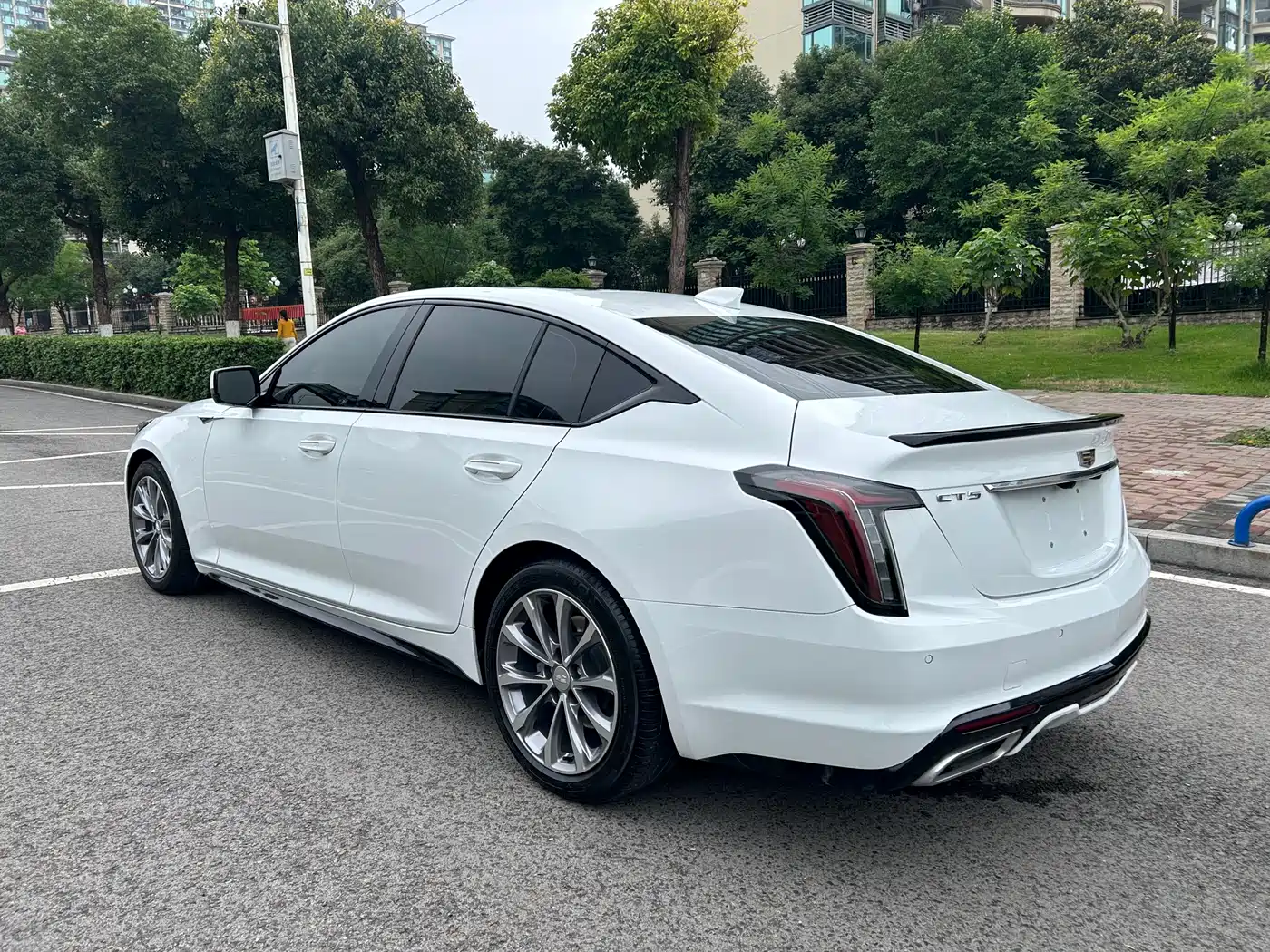 CADILLAC CT5