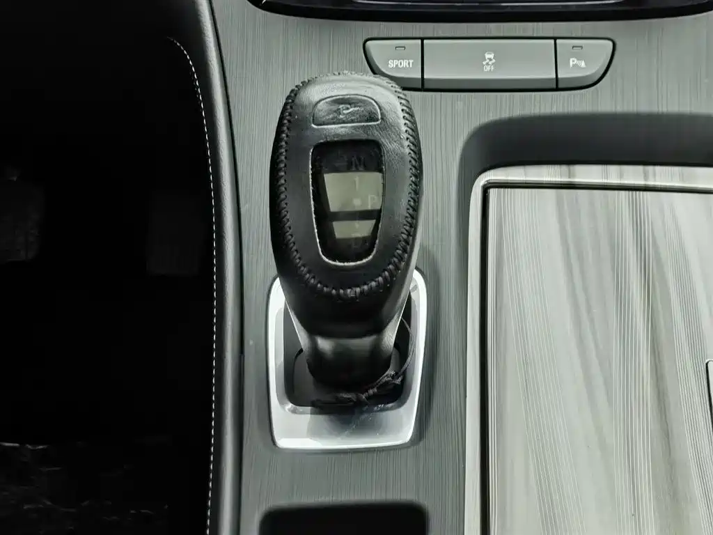 Buick LaCrosse 2019 28T Luxury Edition фото 13