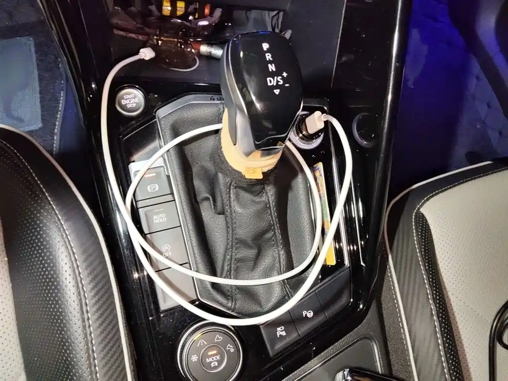 Volkswagen Tayron X 2020 380TSI 4WD Premium Smart Connect фото 7