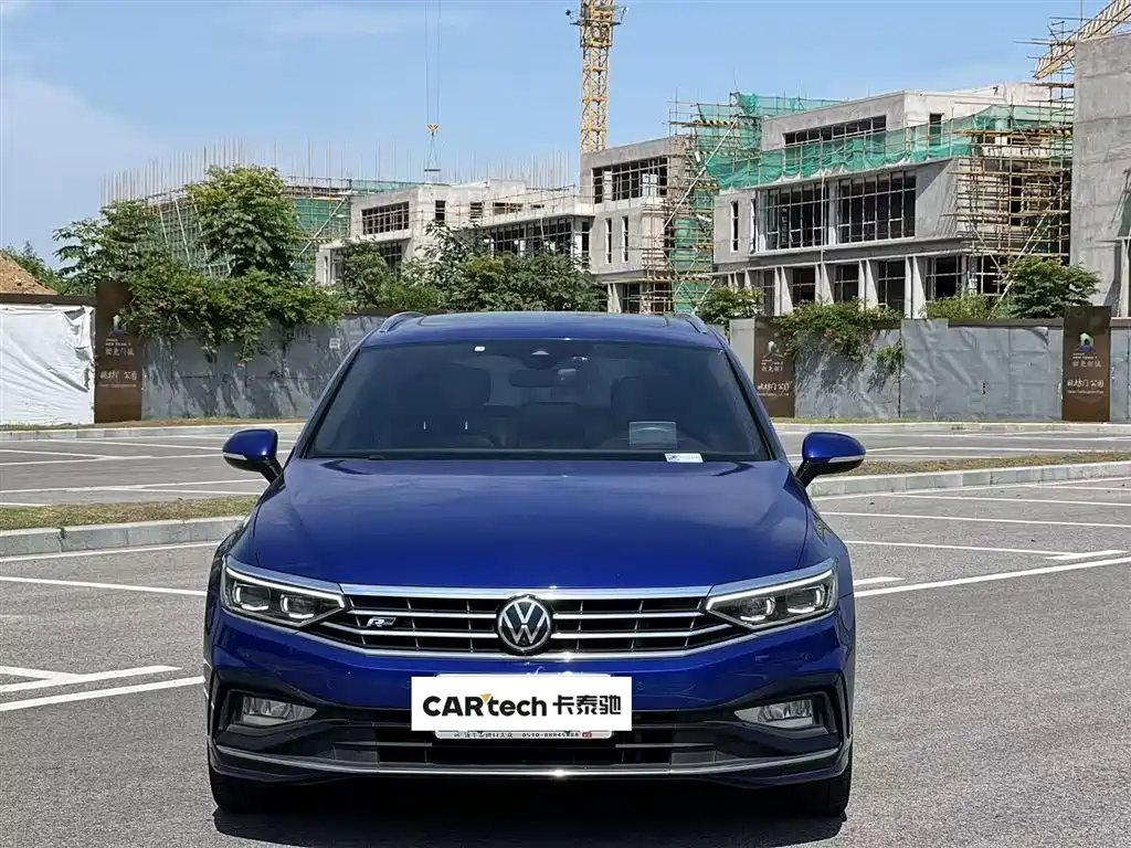 Volkswagen Weilan 2021 2.0T Touring фото 3