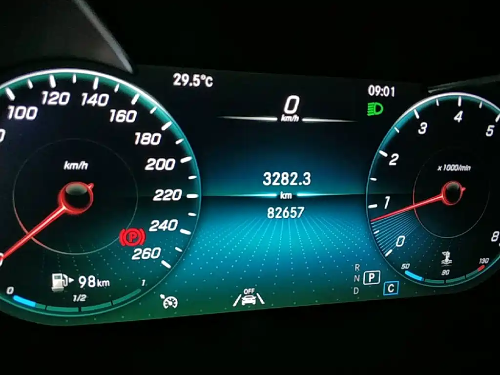 Photo 12 - Mercedes-Benz GLC