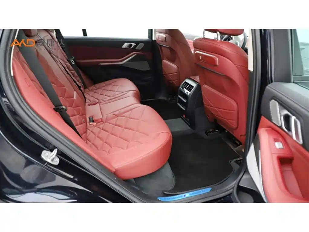 BMW X5 2023 xDrive 30Li Premium M Sport Black Night Package фото 8