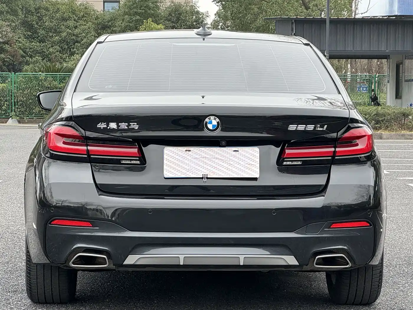 BMW 5 Series 2022 525Li M Sport Package фото 6