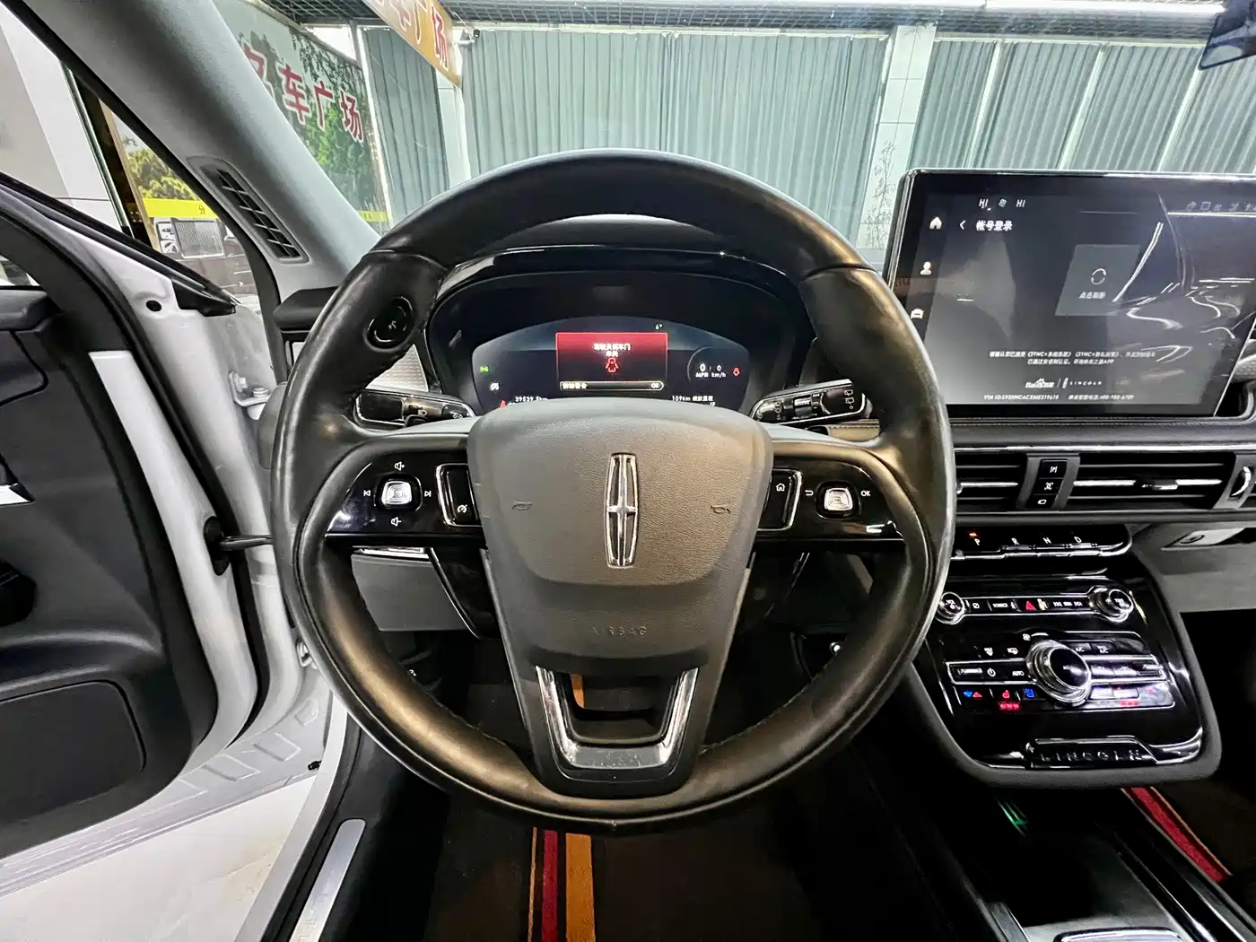 LINCOLN ADVENTURER