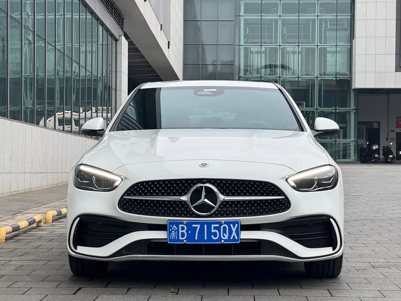 Mercedes-Benz C-Class 2025 C 200 L Sport Edition фото 3