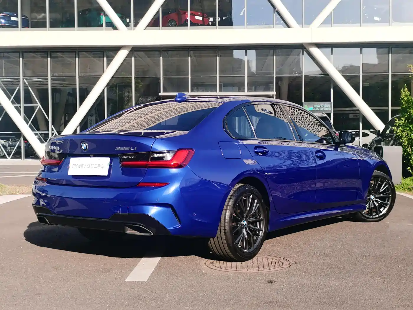 BMW 3 Series 2020 325Li M Sport Black Night Package фото 4