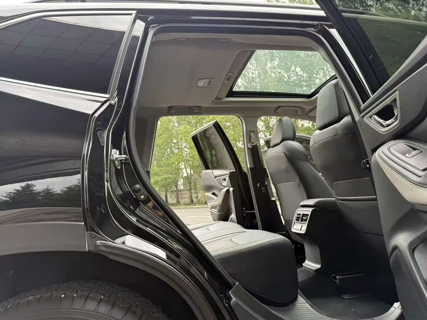 Subaru Forester 2022 2.0i AWD Luxury Edition with EyeSight фото 13