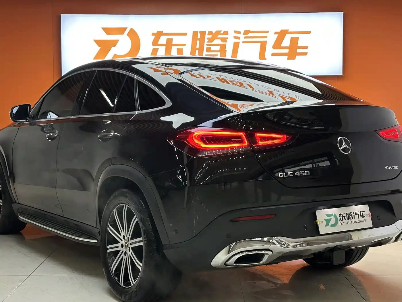 Mercedes-Benz GLE Coupe 2020 GLE 450 4MATIC Coupe SUV Luxury фото 8