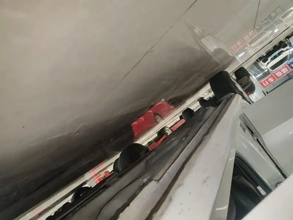 Volkswagen Polo 2016 1.4L Manual Trend фото 21