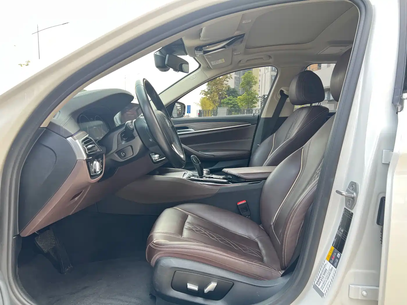 BMW 5 SERIES NEW ENERGY