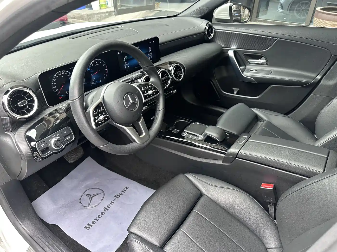 Mercedes-Benz A-Class 2020 Facelift A 200 L Sport Sedan Fashion фото 13