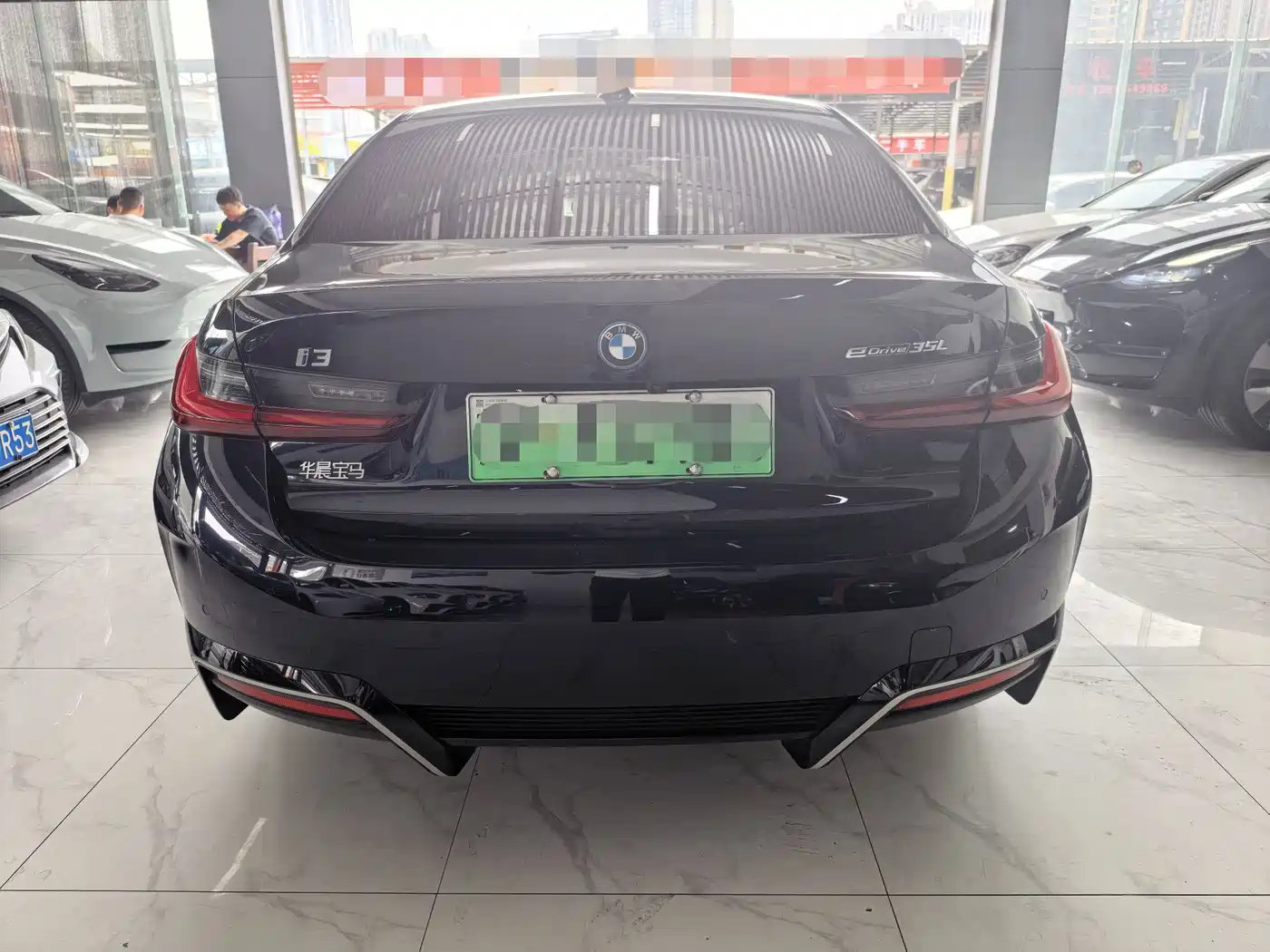 BMW i3 2025 eDrive 35 L фото 8
