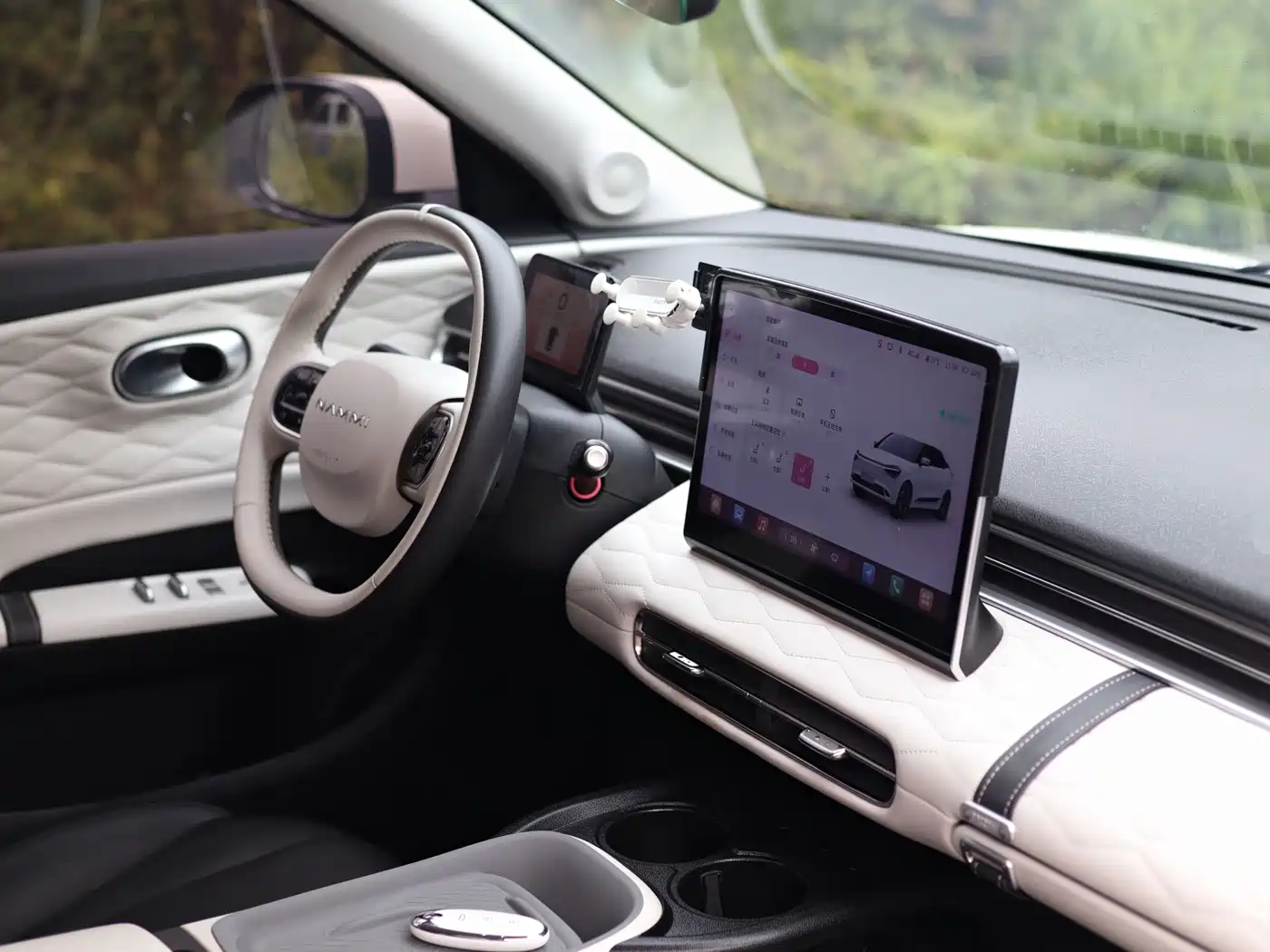 Фото 21 - Dongfeng Yipai Nano 01