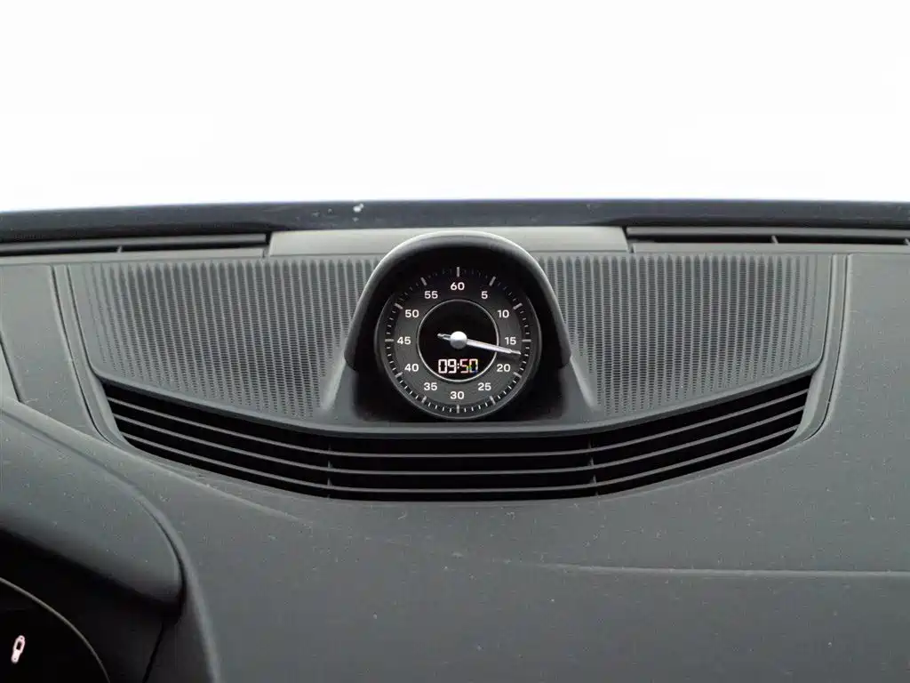 Porsche Taycan 2019 Taycan 4S фото 26