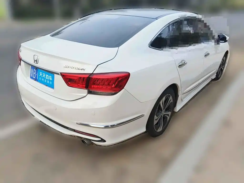 Honda Spirior 2016 2015 2.4L Premium Edition