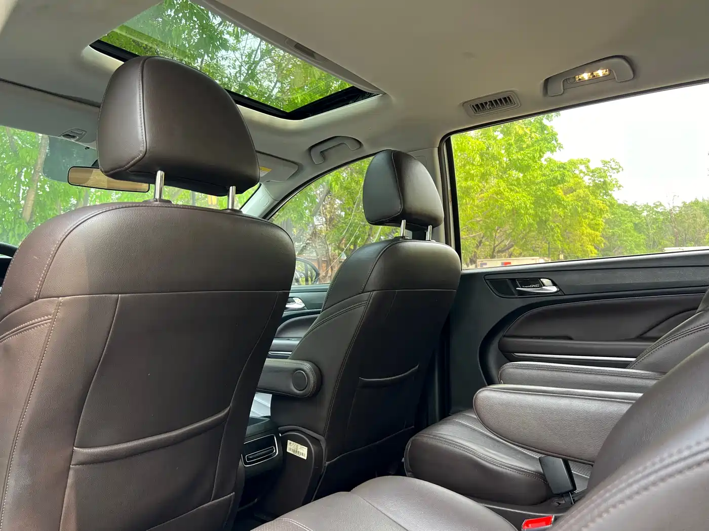 GAC Trumpchi Trumpchi M6 2019 270T Automatic Luxury (7-seater) China V фото 9
