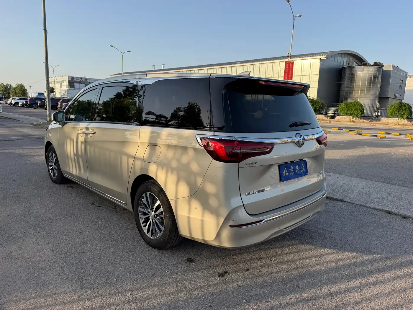 Buick GL8 2023 ES Landmaster Exclusive фото 6