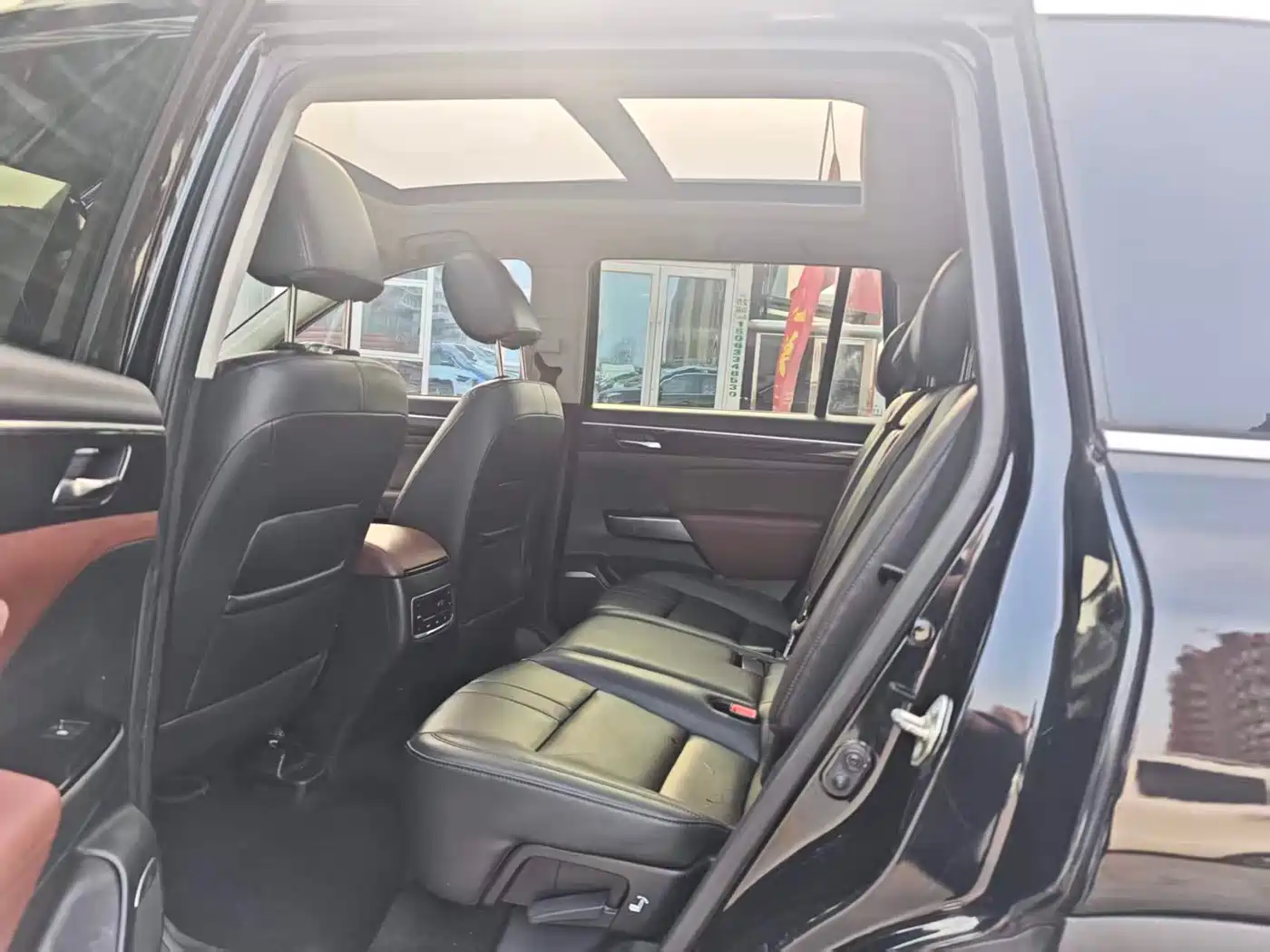 GAC Trumpchi Trumpchi GS8 2017 320T AWD Luxury Smart Connect (7-Seater) фото 8