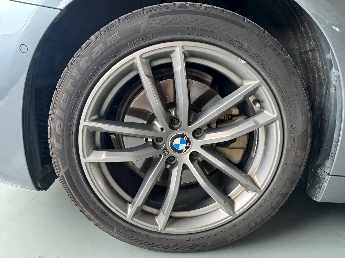 BMW 5 Series (Import) 2019 525i M Sport Package фото 16