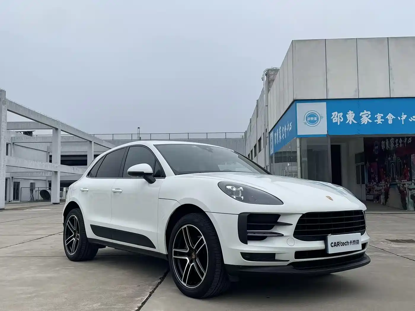 Porsche Macan 2018 Macan 2.0T фото 3
