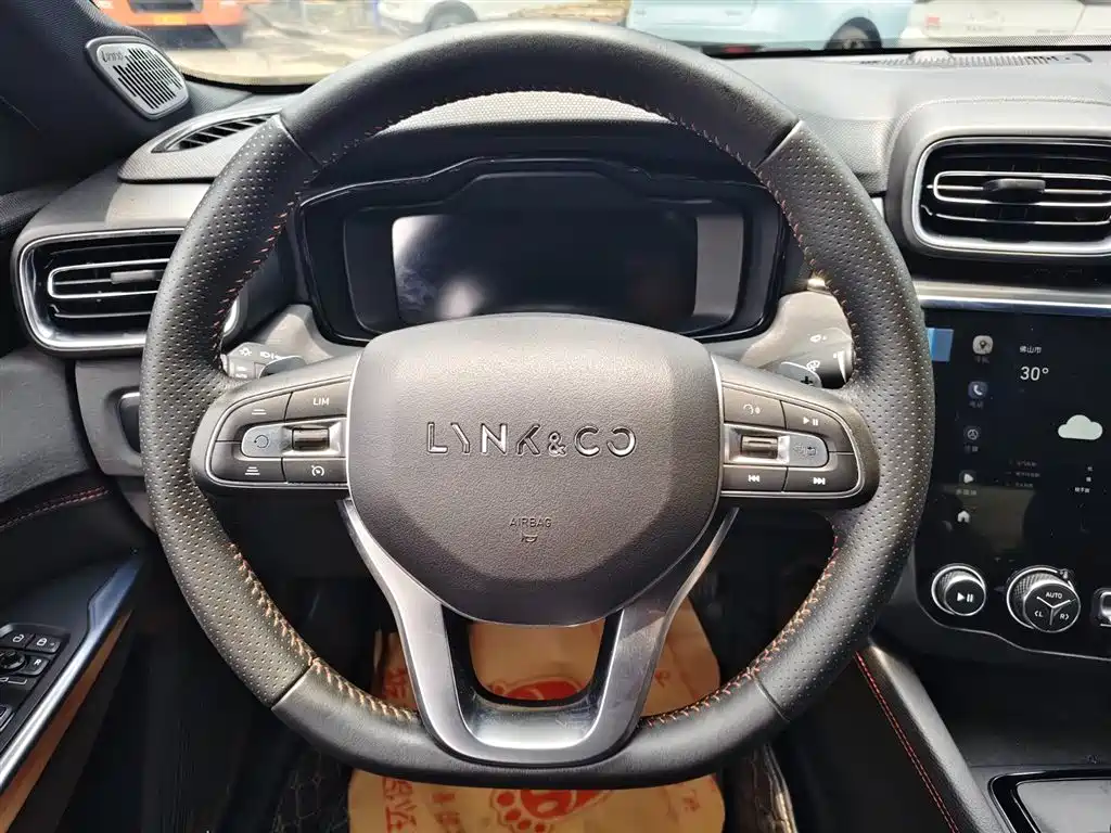 Lynk & Co 03 2019 1.5TD DCT Power Edition China VI фото 5