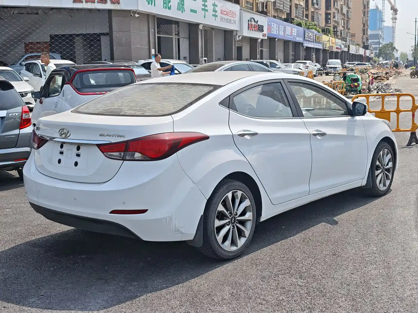 Hyundai Langdong 2016 1.6L Automatic Premium Edition фото 4