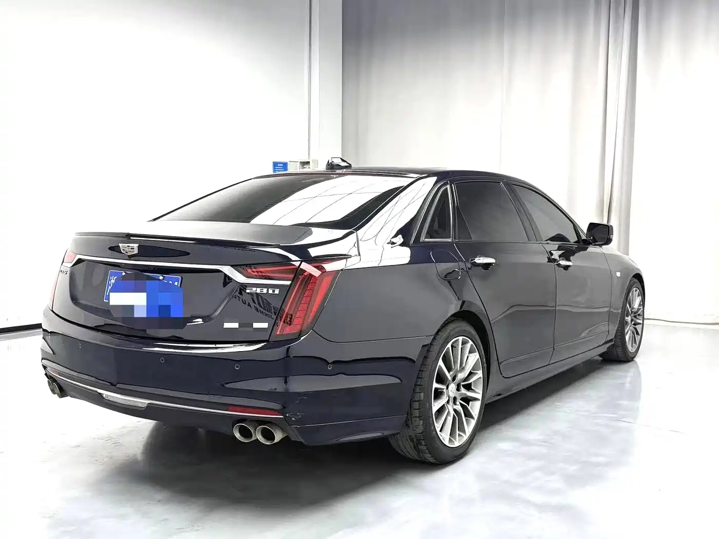 CADILLAC CT6