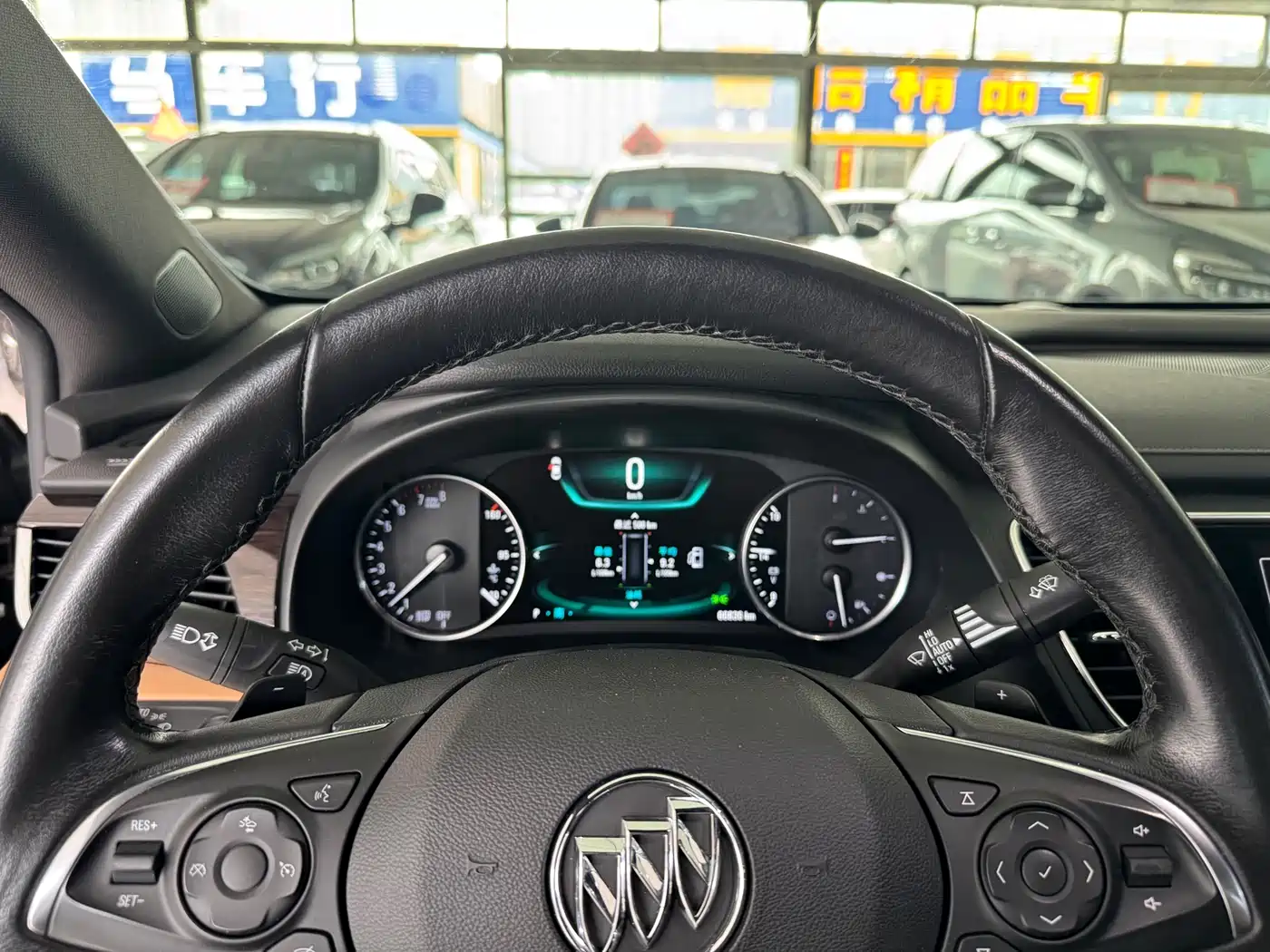 Buick LaCrosse 2016 Model 28T Luxury фото 6