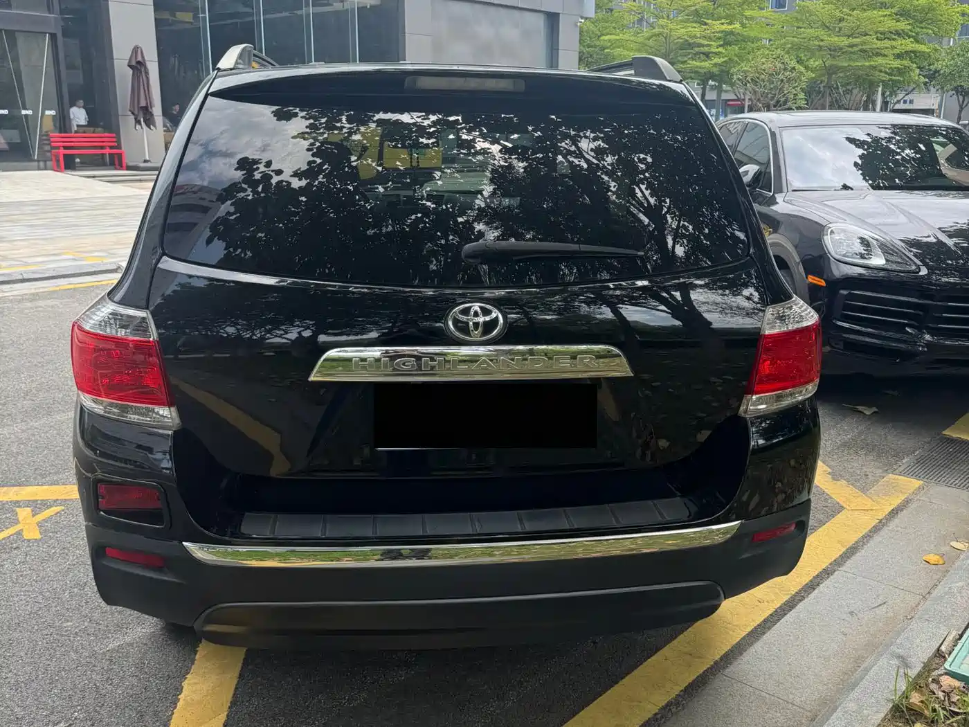 Toyota Highlander 2013 2.7L 2WD 5-seater Purple Gold Edition фото 6