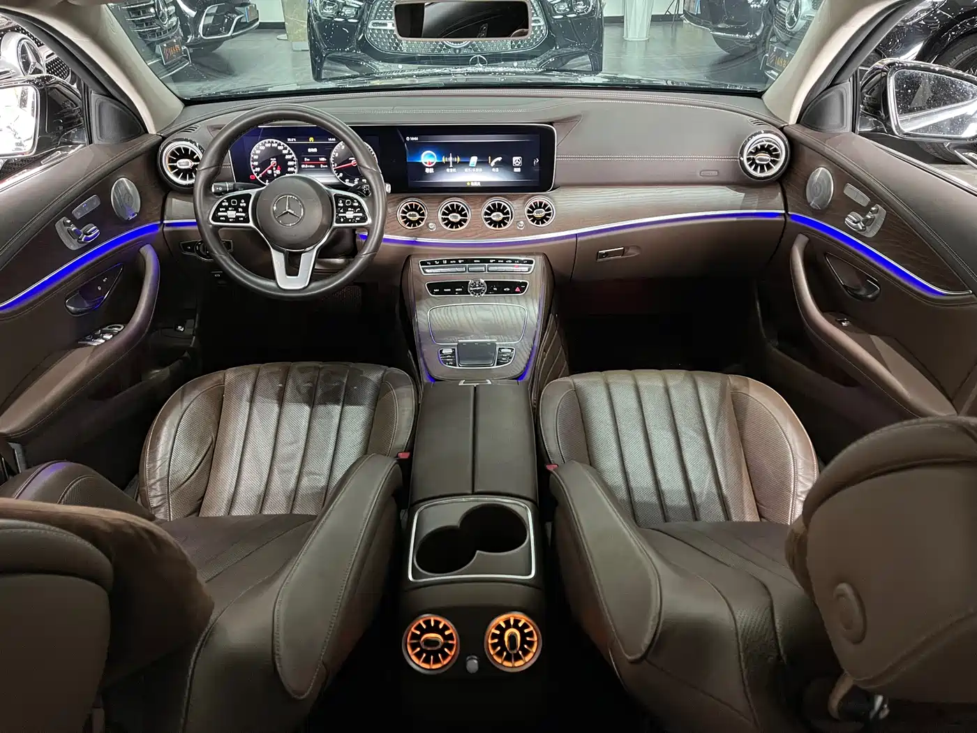 Mercedes-Benz E-Class 2020 Facelift E 300 L Exclusive фото 13