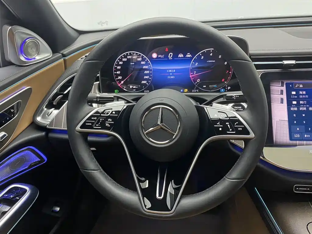 Mercedes-Benz E-Class 2024 E 300 L Fashion фото 14