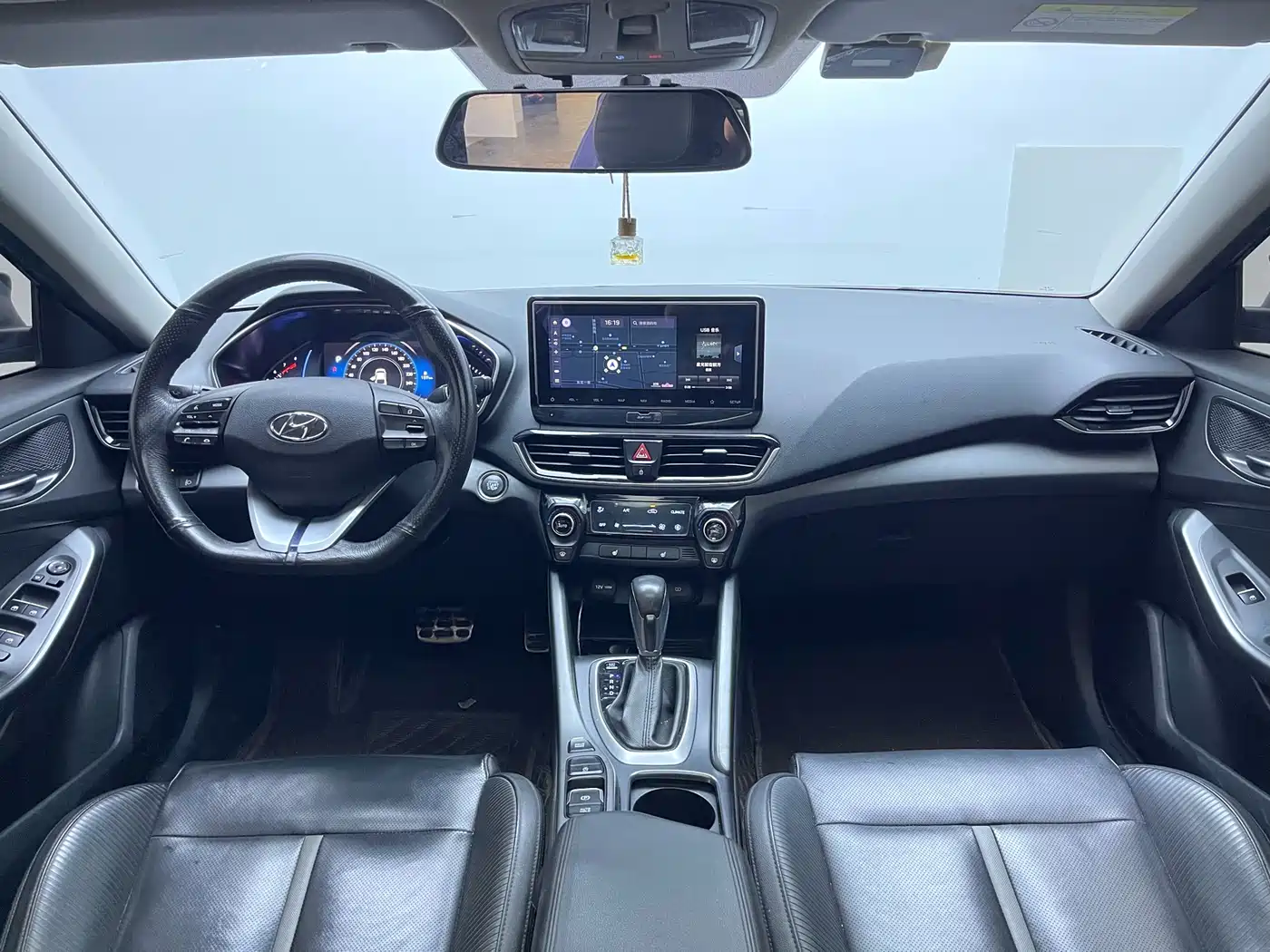 Hyundai Fista 2019 280TGDi Smart Speed Edition China VI фото 14