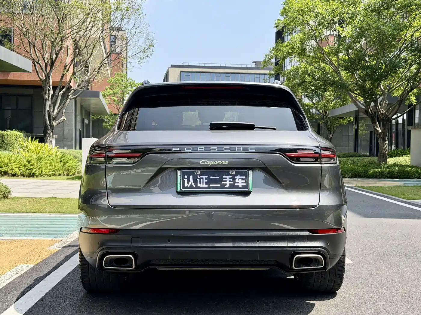 Porsche Cayenne New Energy 2021 Cayenne E-Hybrid 2.0T фото 13