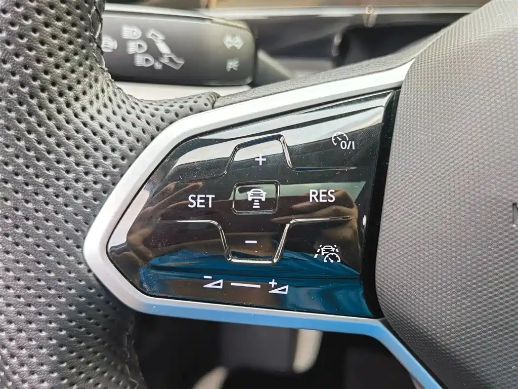 Volkswagen Teramont 2024 380TSI 4WD Prestige Flagship Edition фото 29