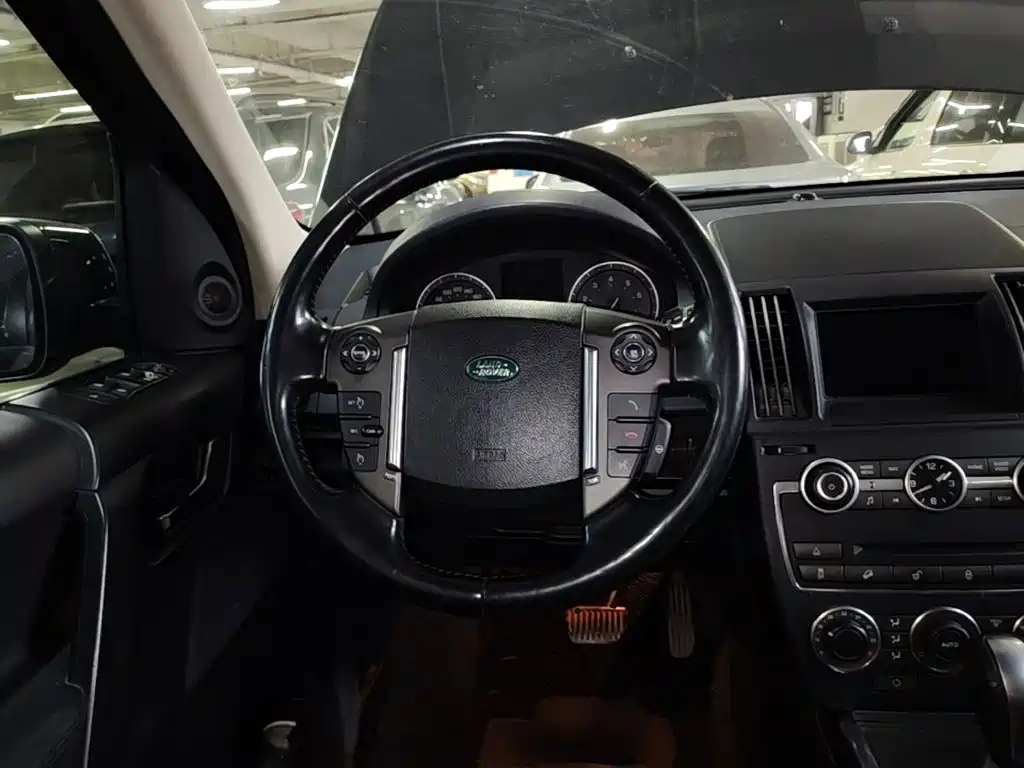 Land Rover Freelander 2 2015 2014 2.0T Si4 SE Gasoline Edition